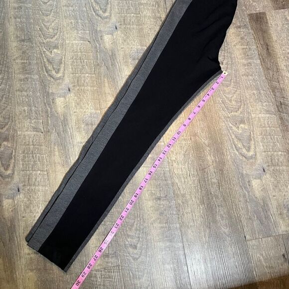 BCBG Mazazria Two Toned Legging Pants Women’s Small - Picture 6 of 8
